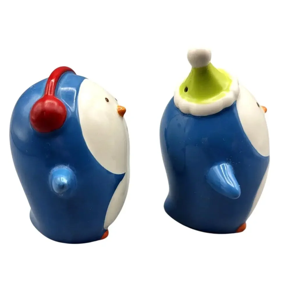 Blue White Penguin Salt Pepper Shakers 4
